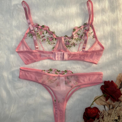 Sexy lingerie set with flowers